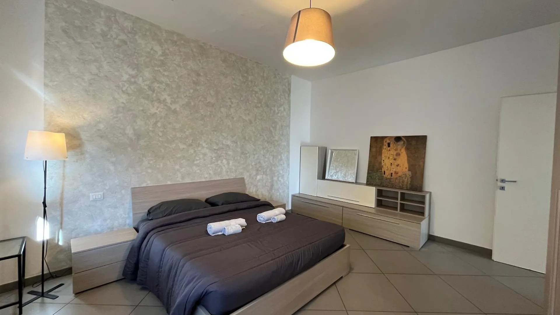 Modernita E Comfort, 150Mq Penthouse 3 Bedr Bergamo Apartment
